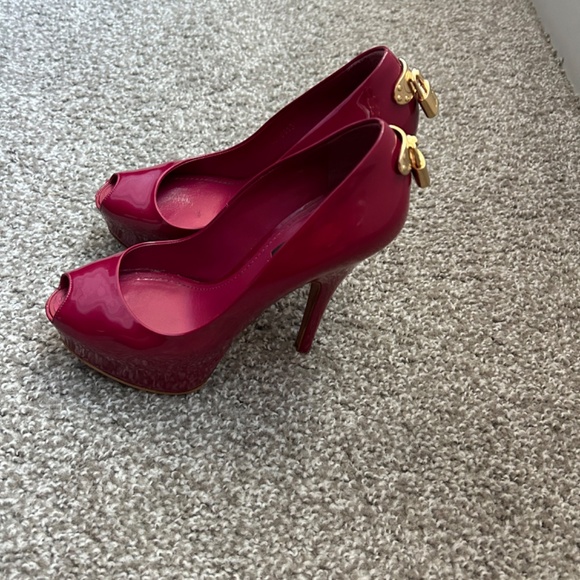 Louis Vuitton shoes - Picture 4 of 9